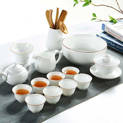 盖碗茶具图片,古韵盎然的传统茶艺之美
