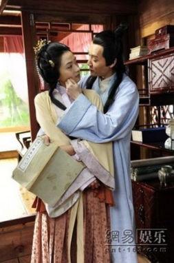 万茜柳如是冯绍峰床戏,情感纠葛引热议